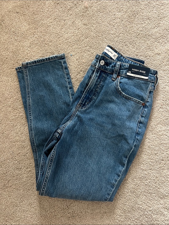 Abercrombie & Fitch Denim - Abercrombie & fitch curve love size 28 new with tags jeans denim high rise